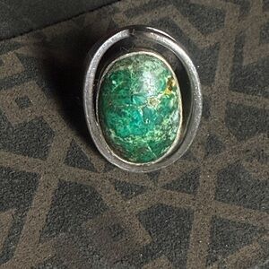 VINTAGE STAMPED STERLING SILVER GREEN TURQUOISE RING 4.5ISH CHUNKY HEAVY UNIQUE